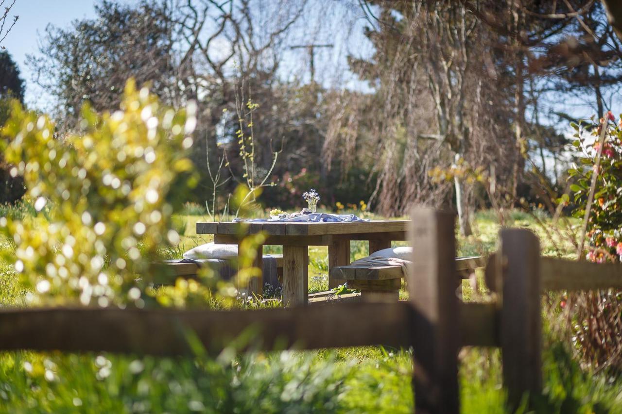 The Snug At Cornish Barn Holidays トルーロー エクステリア 写真